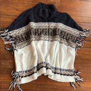 Free People knit poncho XS/S